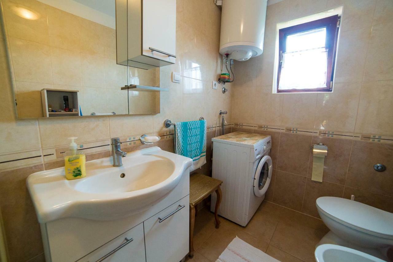 Apartments Marija Porec Bagian luar foto