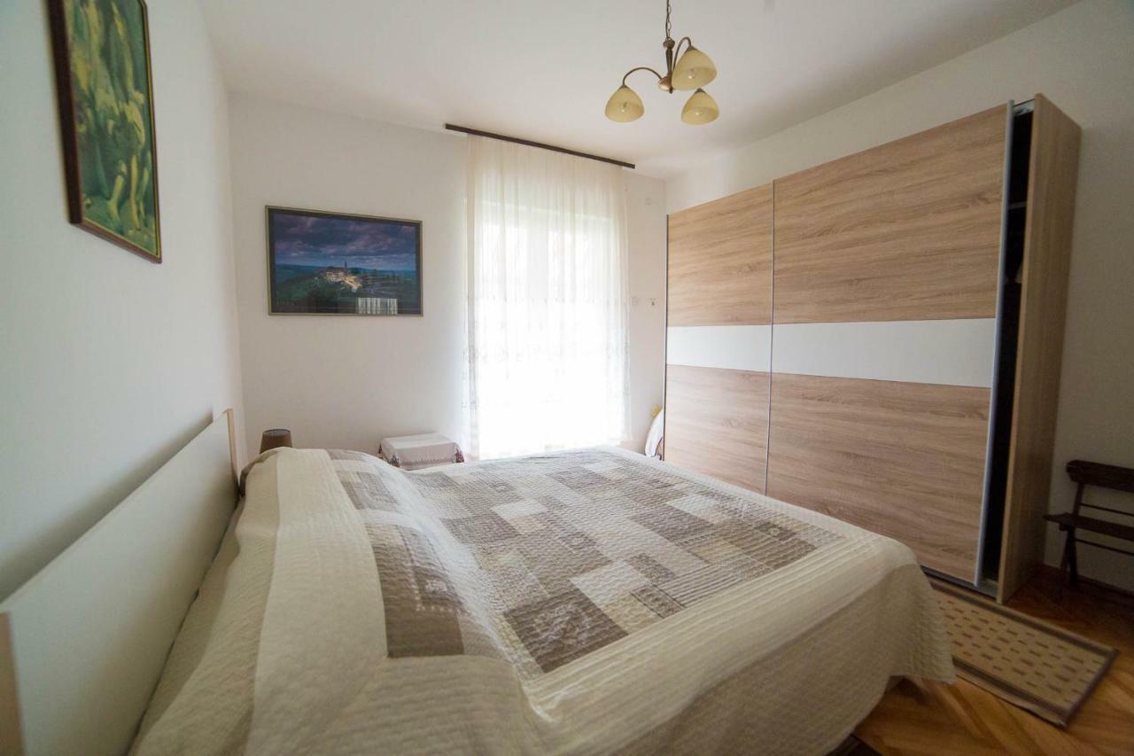Apartments Marija Porec Bagian luar foto