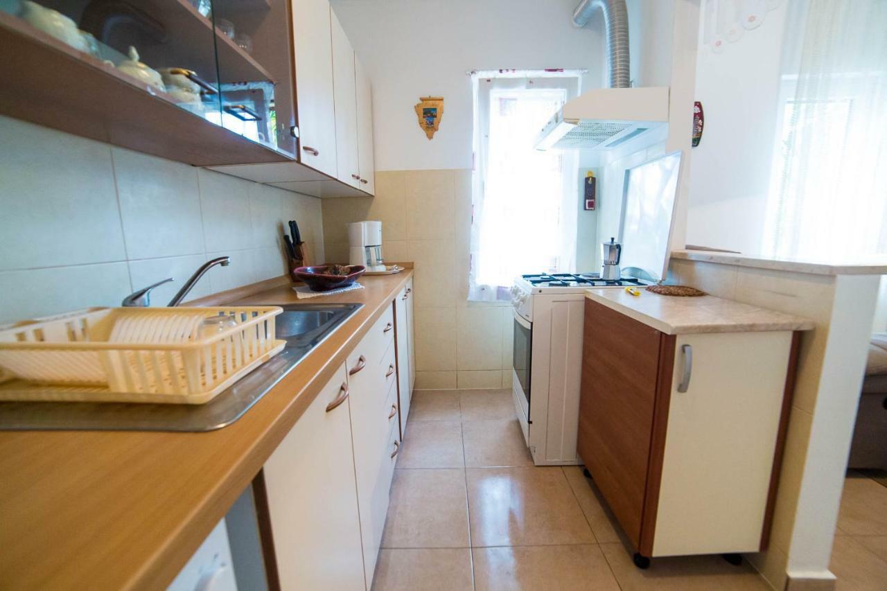 Apartments Marija Porec Bagian luar foto