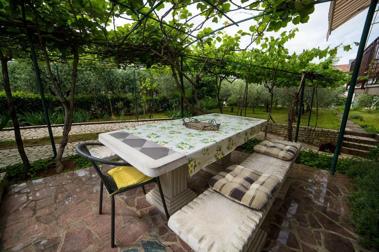 Apartments Marija Porec Bagian luar foto